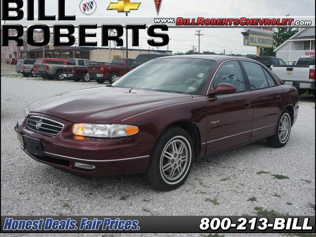 Photo of 2000 Buick Regal