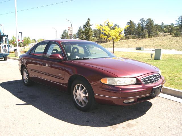 Photo of 1999 Buick Regal