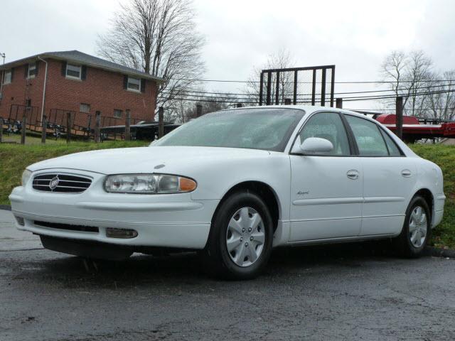 Photo of 1999 Buick Regal