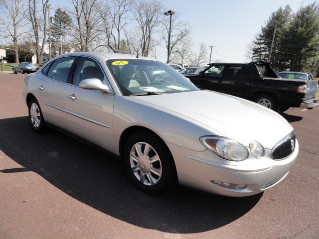 Photo of 2005 Buick LaCrosse