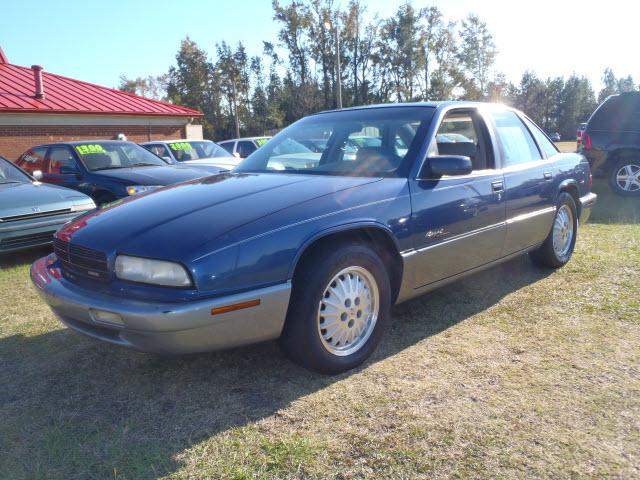 Photo of 1995 Buick Regal