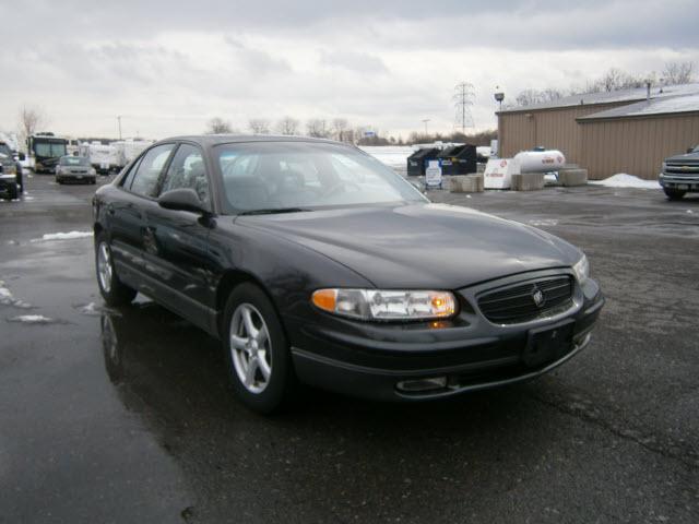Photo of 2004 Buick Regal