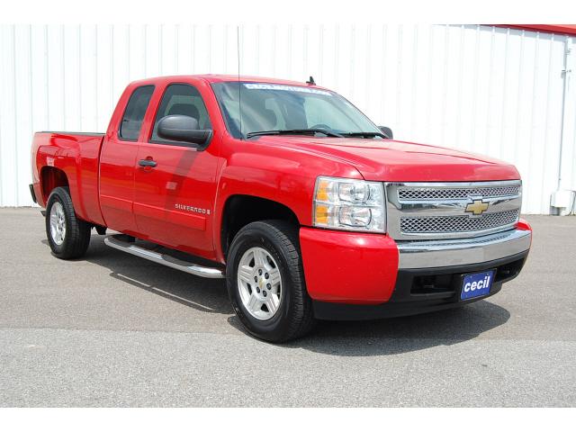 Photo of 2007 Chevrolet Silverado 1500