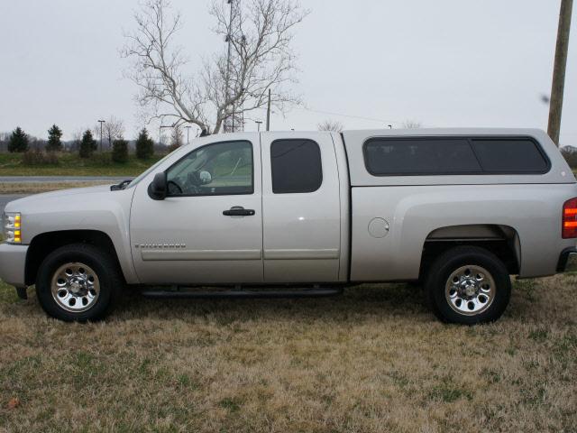 Photo of 2007 Chevrolet Silverado 1500