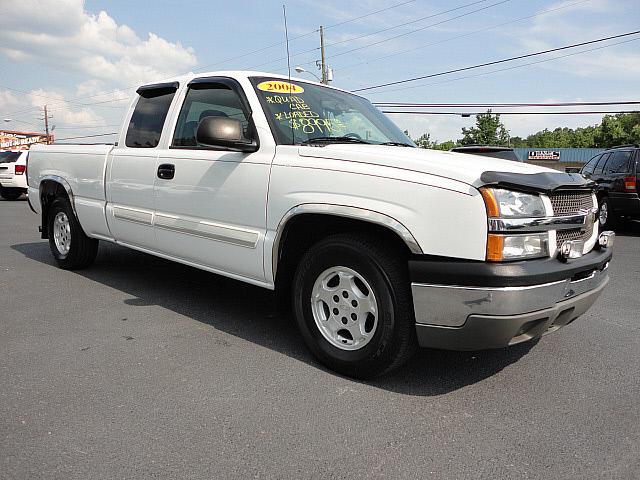 Photo of 2004 Chevrolet Silverado 1500