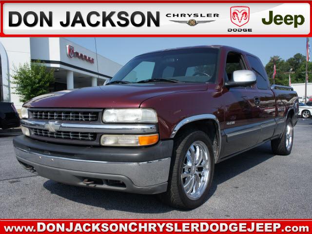 Photo of 2000 Chevrolet Silverado 1500