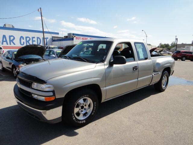 Photo of 2002 Chevrolet Silverado 1500
