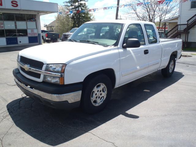 Photo of 2004 Chevrolet Silverado 1500