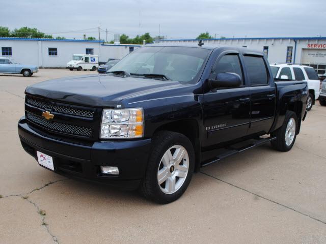Photo of 2008 Chevrolet Silverado 1500