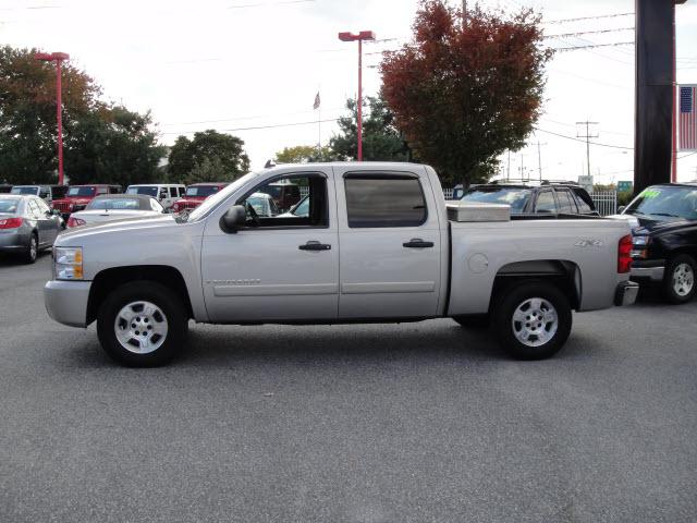 Photo of 2008 Chevrolet Silverado 1500