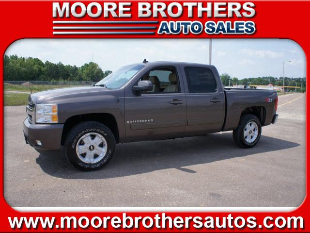 Photo of 2007 Chevrolet Silverado 1500