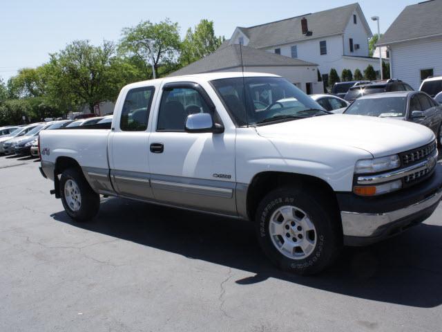 Photo of 2002 Chevrolet Silverado 1500