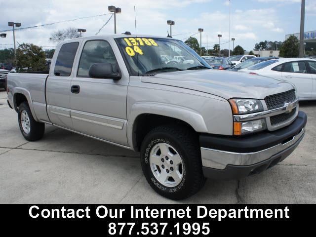 Photo of 2004 Chevrolet Silverado 1500