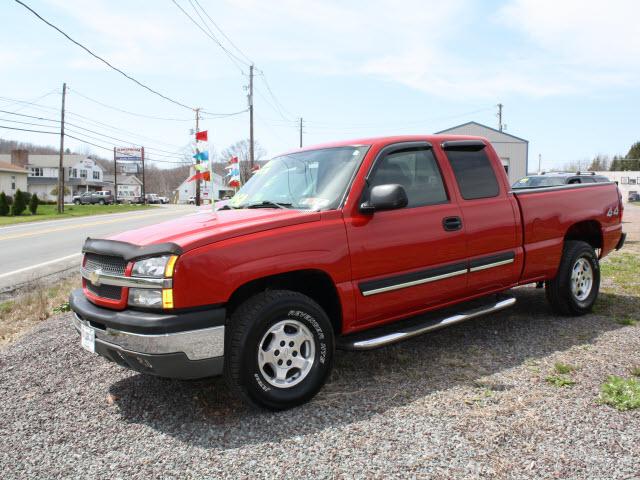 Photo of 2004 Chevrolet Silverado 1500