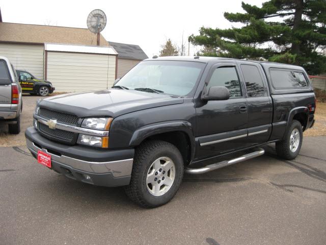 Photo of 2004 Chevrolet Silverado 1500
