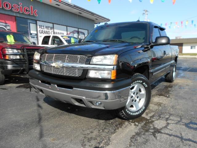 Photo of 2004 Chevrolet Silverado 1500