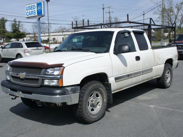 Photo of 2004 Chevrolet Silverado 1500