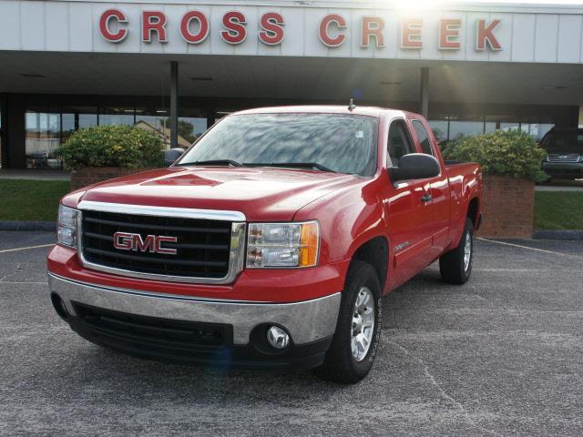 Photo of 2007 GMC Sierra 1500