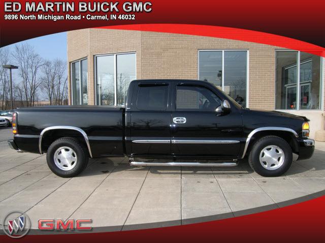Photo of 2004 GMC Sierra 1500
