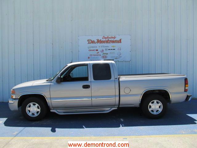 Photo of 2004 GMC Sierra 1500