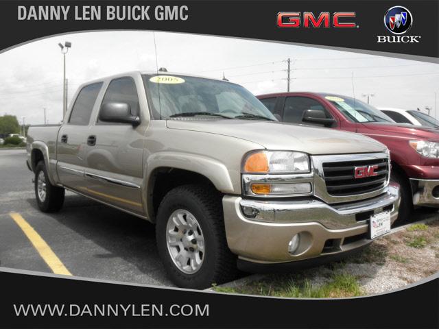 Photo of 2005 GMC Sierra 1500