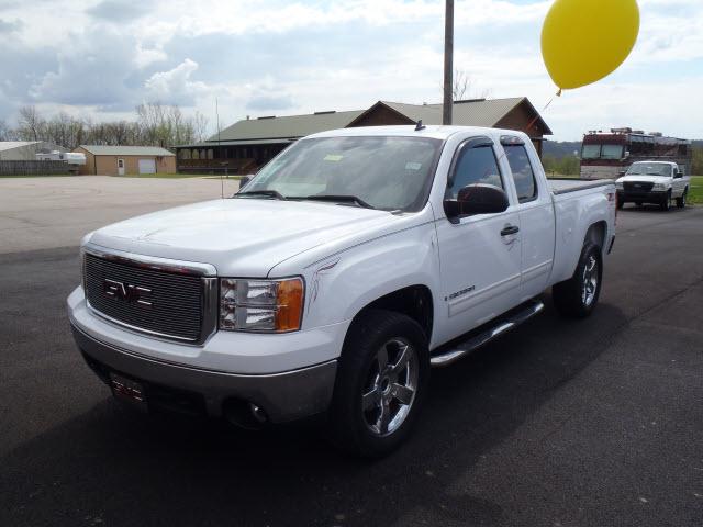 Photo of 2008 GMC Sierra 1500