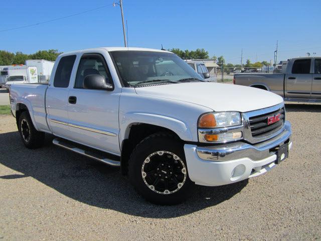 Photo of 2003 GMC Sierra 1500