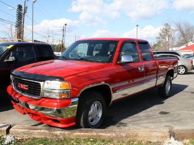 Photo of 2000 GMC Sierra 1500