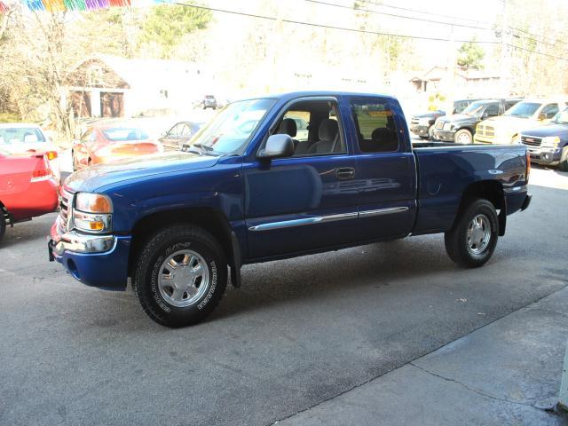 Photo of 2003 GMC Sierra 1500