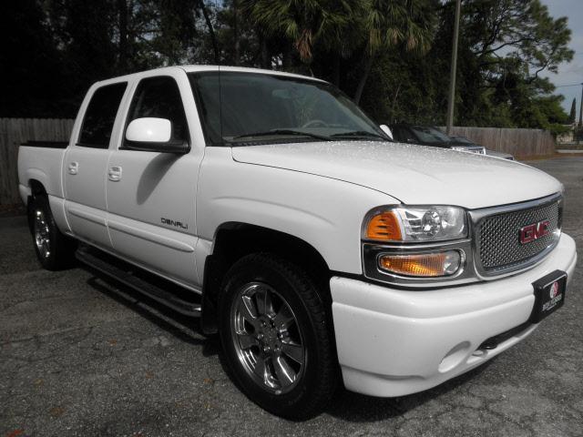 Photo of 2006 GMC Sierra 1500