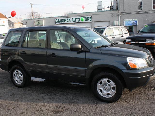 Photo of 2004 Honda Pilot