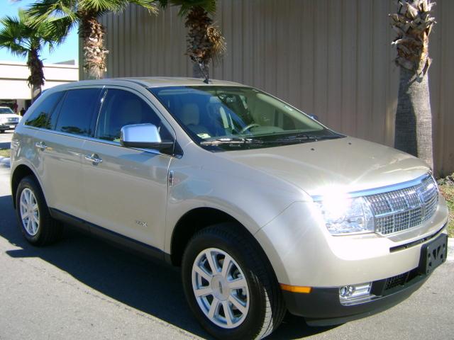 Photo of 2010 Lincoln MKX
