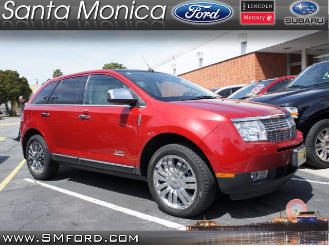 Photo of 2010 Lincoln MKX