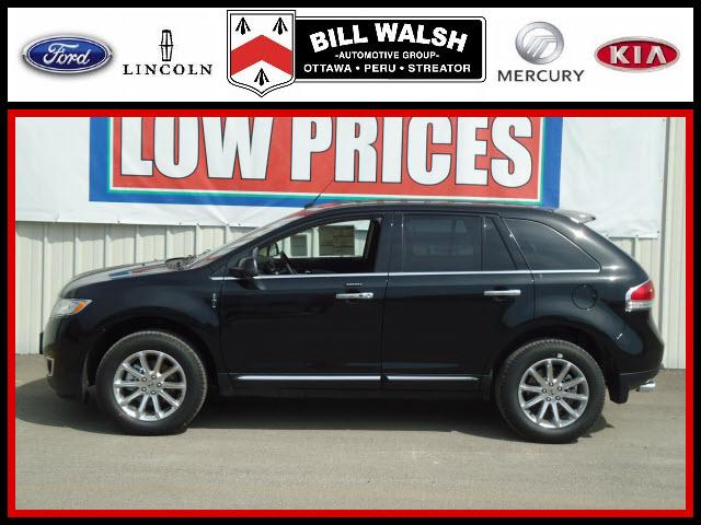 Photo of 2011 Lincoln MKX