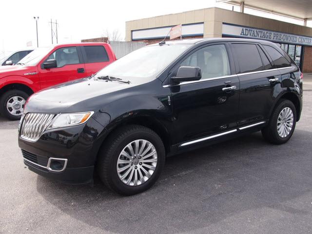 Photo of 2011 Lincoln MKX