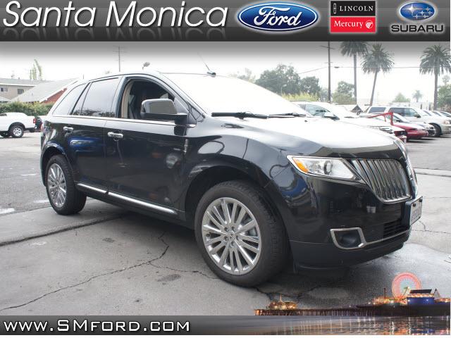 Photo of 2011 Lincoln MKX