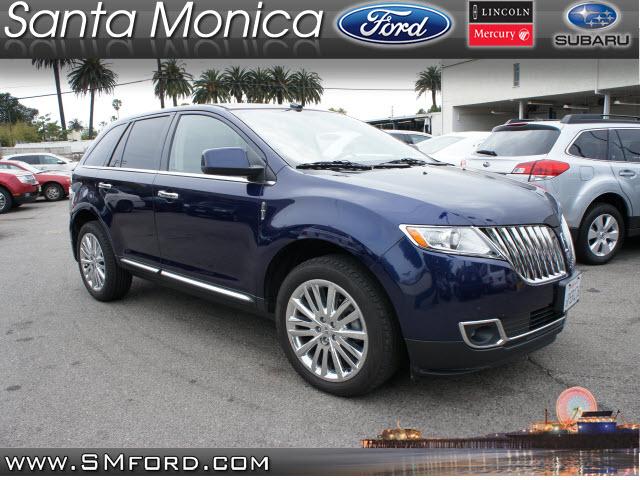 Photo of 2011 Lincoln MKX