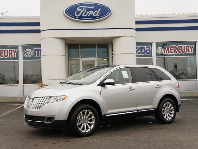 Photo of 2011 Lincoln MKX