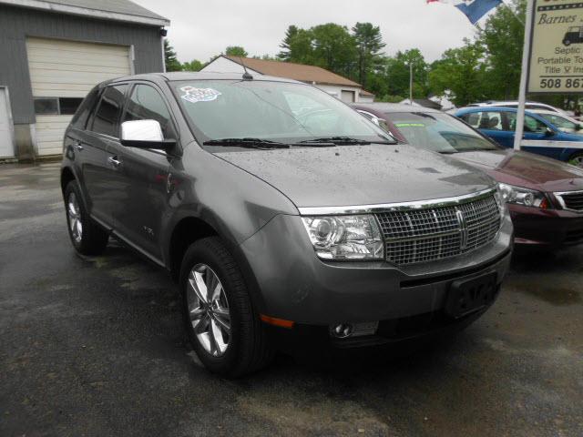 Photo of 2010 Lincoln MKX