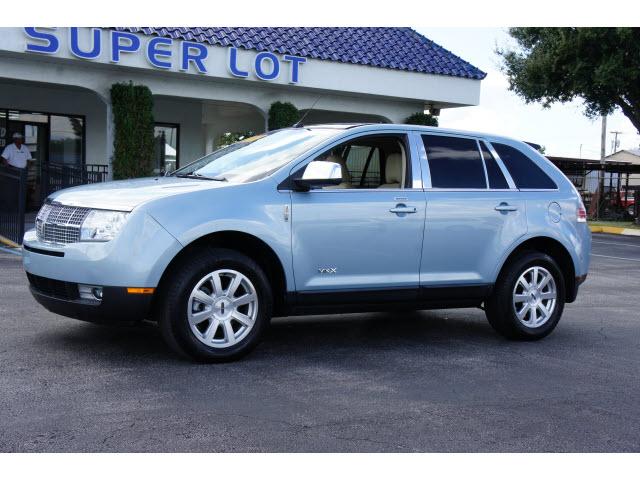 Photo of 2008 Lincoln MKX