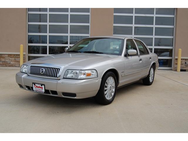 Photo of 2011 Mercury Grand Marquis