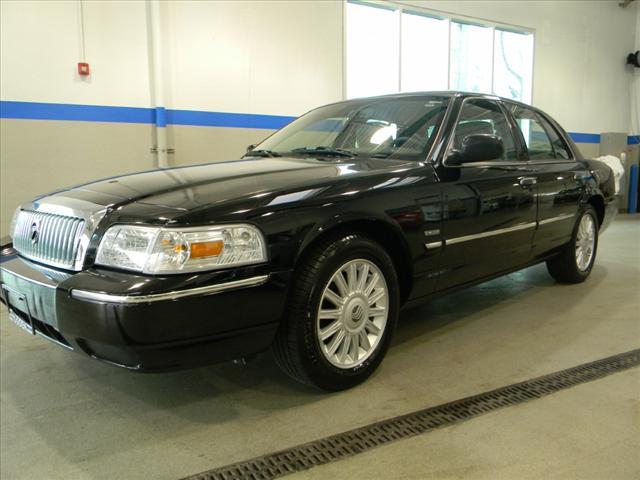 Photo of 2011 Mercury Grand Marquis