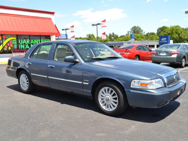Photo of 2011 Mercury Grand Marquis