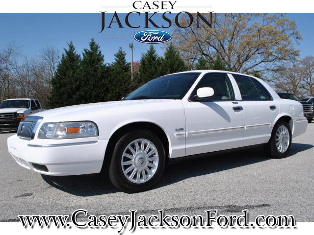 Photo of 2011 Mercury Grand Marquis
