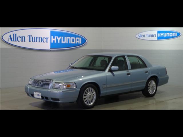 Photo of 2010 Mercury Grand Marquis
