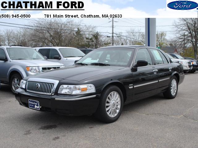 Photo of 2010 Mercury Grand Marquis