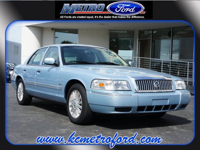 Photo of 2011 Mercury Grand Marquis