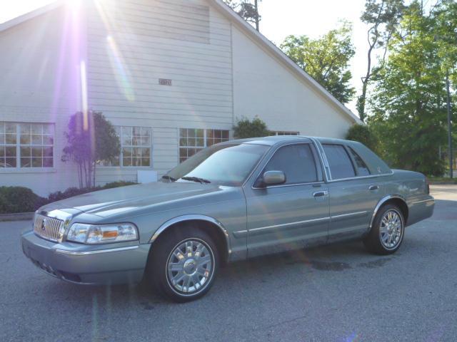 Photo of 2006 Mercury Grand Marquis