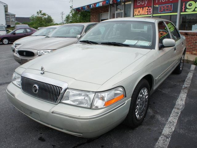 Photo of 2004 Mercury Grand Marquis