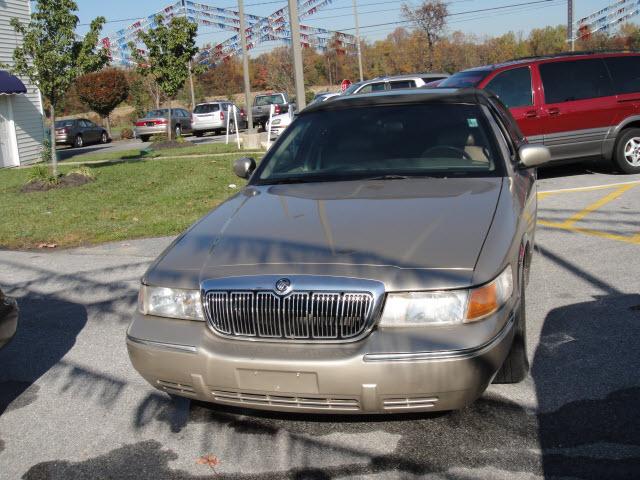 Photo of 2000 Mercury Grand Marquis